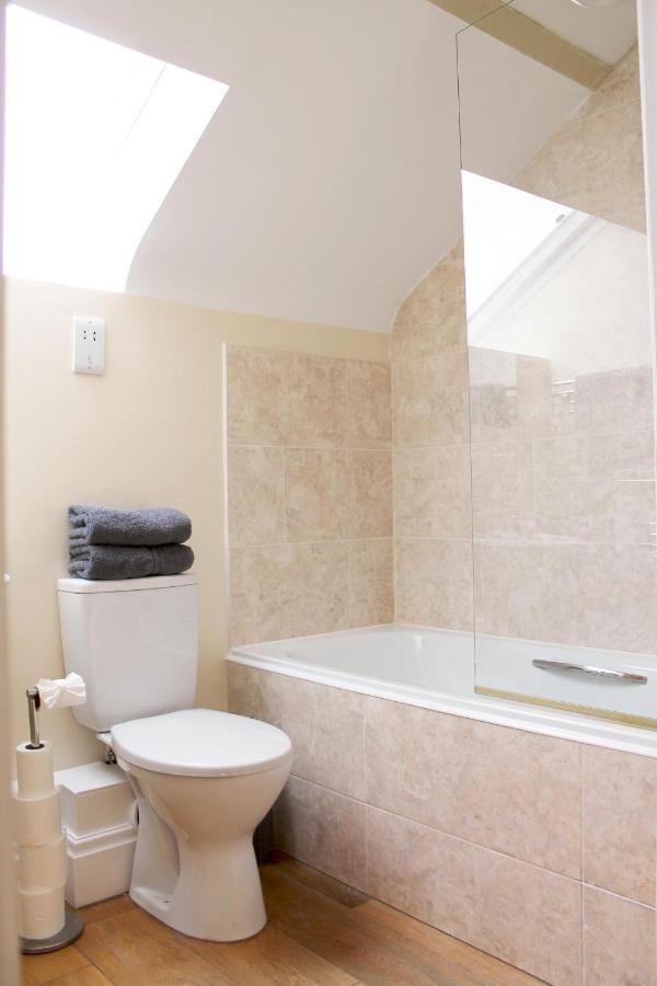 Charming 1-Bed Loft In Caerleon Apartment Newport  Exterior foto